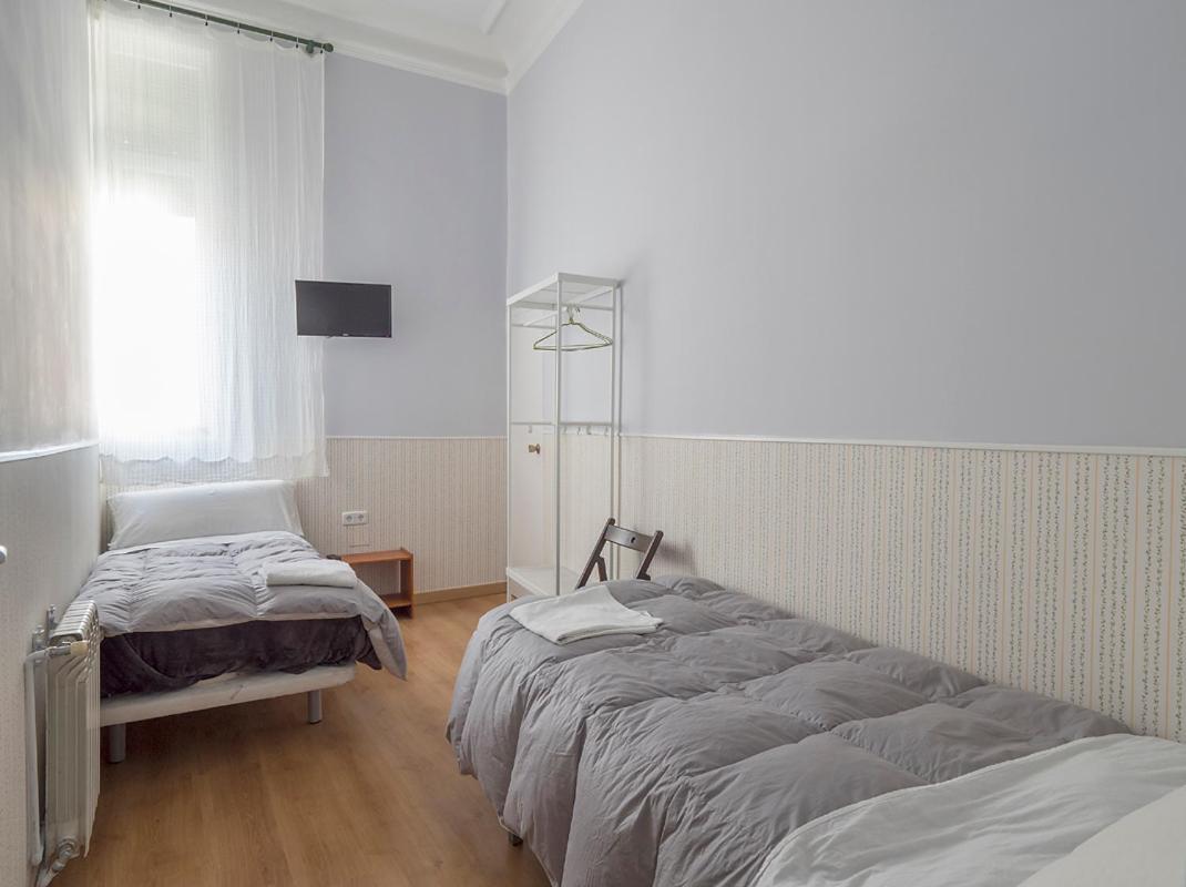 Apolo Xi Guest house