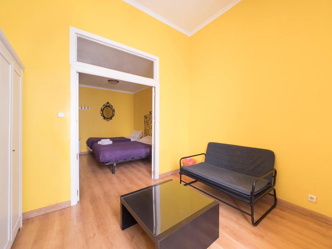 Apolo Xi Guest house